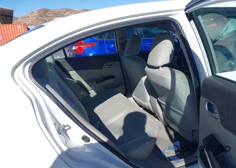 2012 Honda Civic z USA, uszkodzony, nr VIN 19XFB5F57CE002005